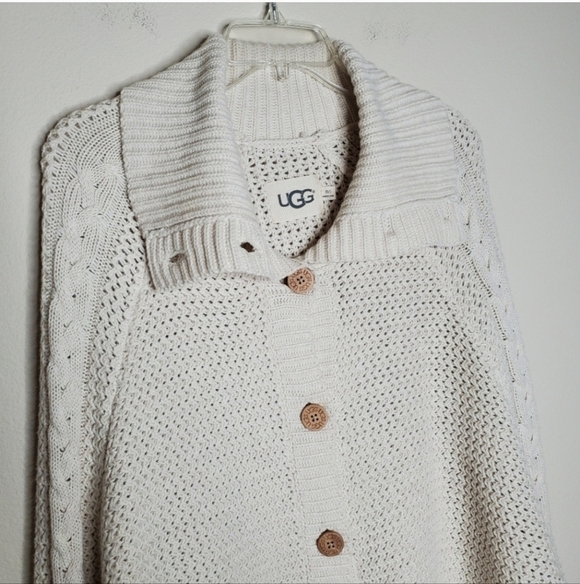 UGG Maribeth White Button Front Ribbed Cable Knit Wool Cape Cardigan Sweater - Picture 7 of 12